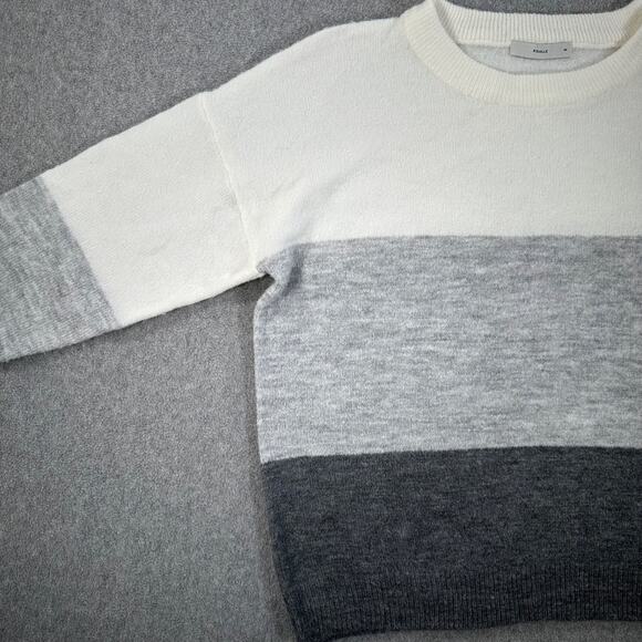 Pigalle Colorblock Crewneck Sweater Size Medium Gray Fuzzy Pullover - Picture 2 of 9